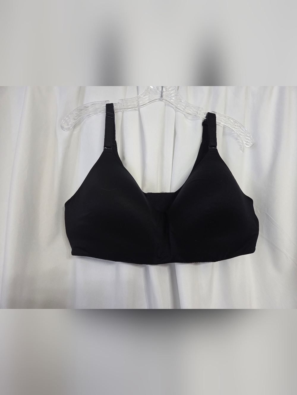 Torrid Curve Wireless Black Comfort Bra with Adjustable straps Size 40DD